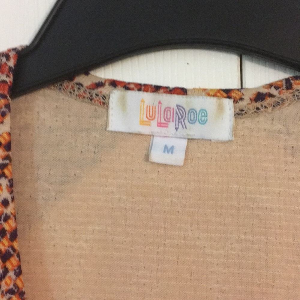 LuLaRoe Sarah, beautiful jacquard fabric! - Picture 3 of 3